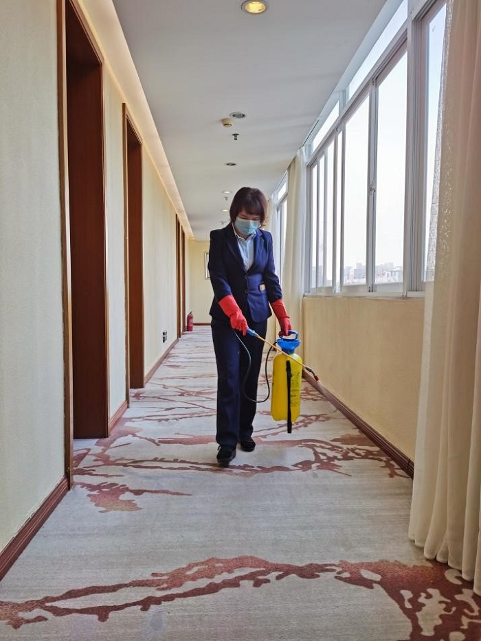 中心两会服务3.jpg