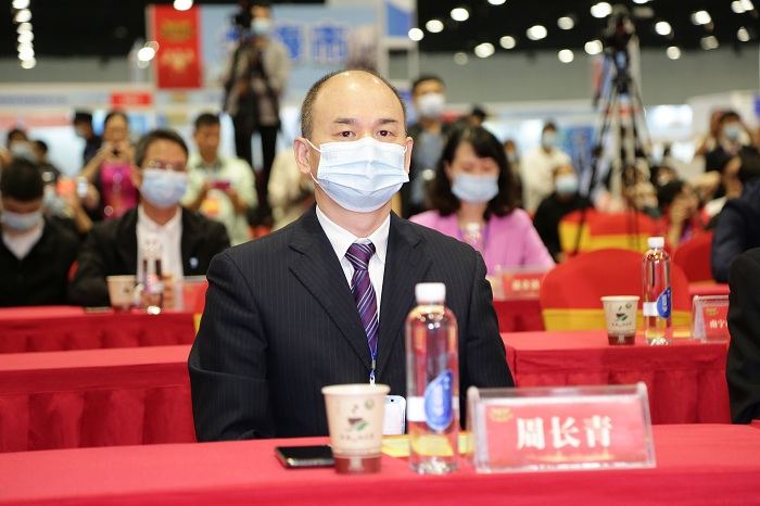 自治区退役军人事务厅党组书记、厅长周长青出席颁奖典礼2.JPG