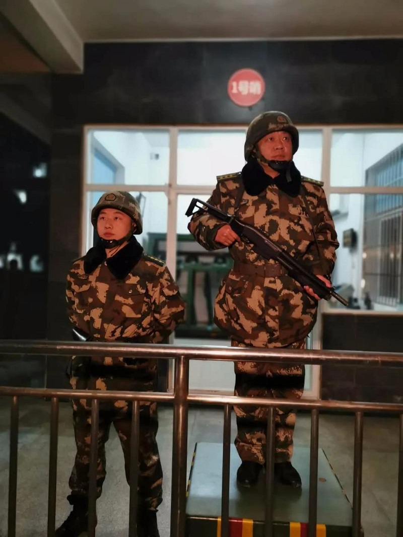武警支队长6.jpg