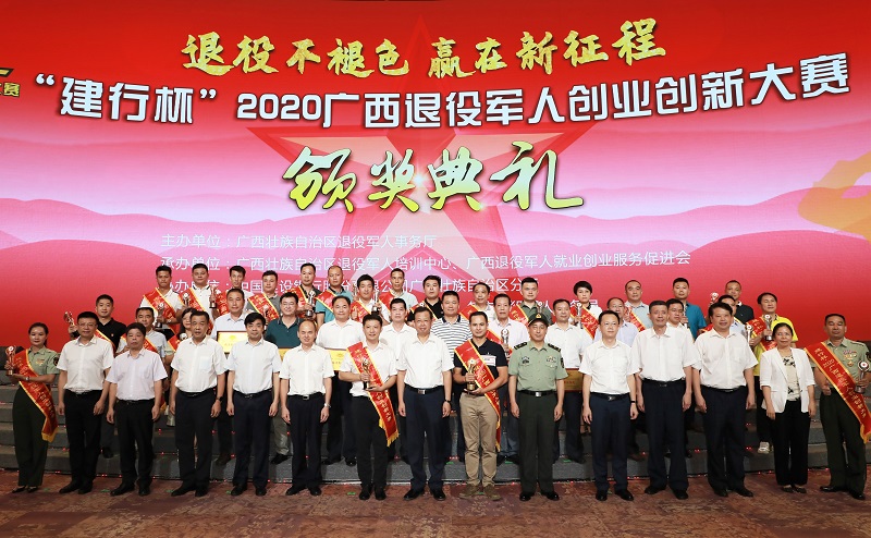 刘德安 摄01.jpg
