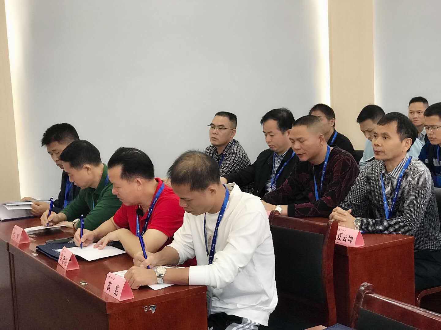 微信图片_20201009093910.jpg